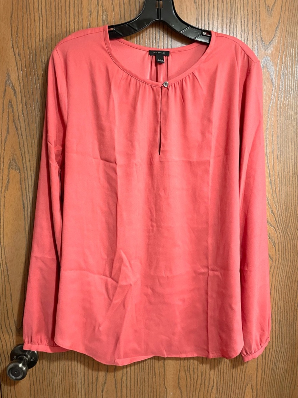 Ann Taylor Orange Long-Sleeve Keyhole Blouse